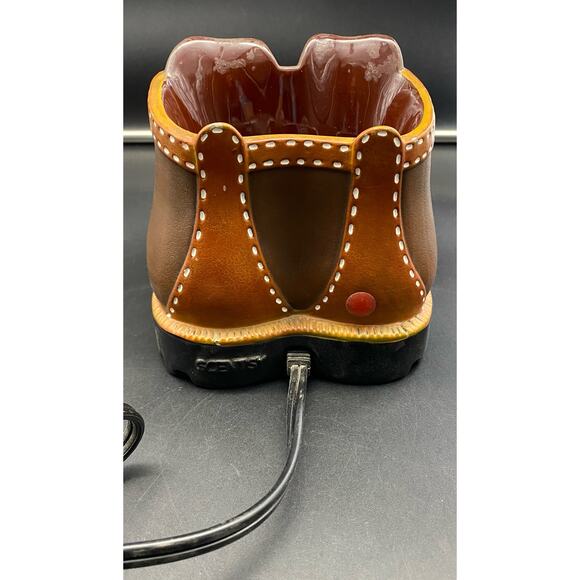 Hit The Trails Hiking Boots Scentsy Element Wax Warmer WORKS! RARE - Picture 6 of 10